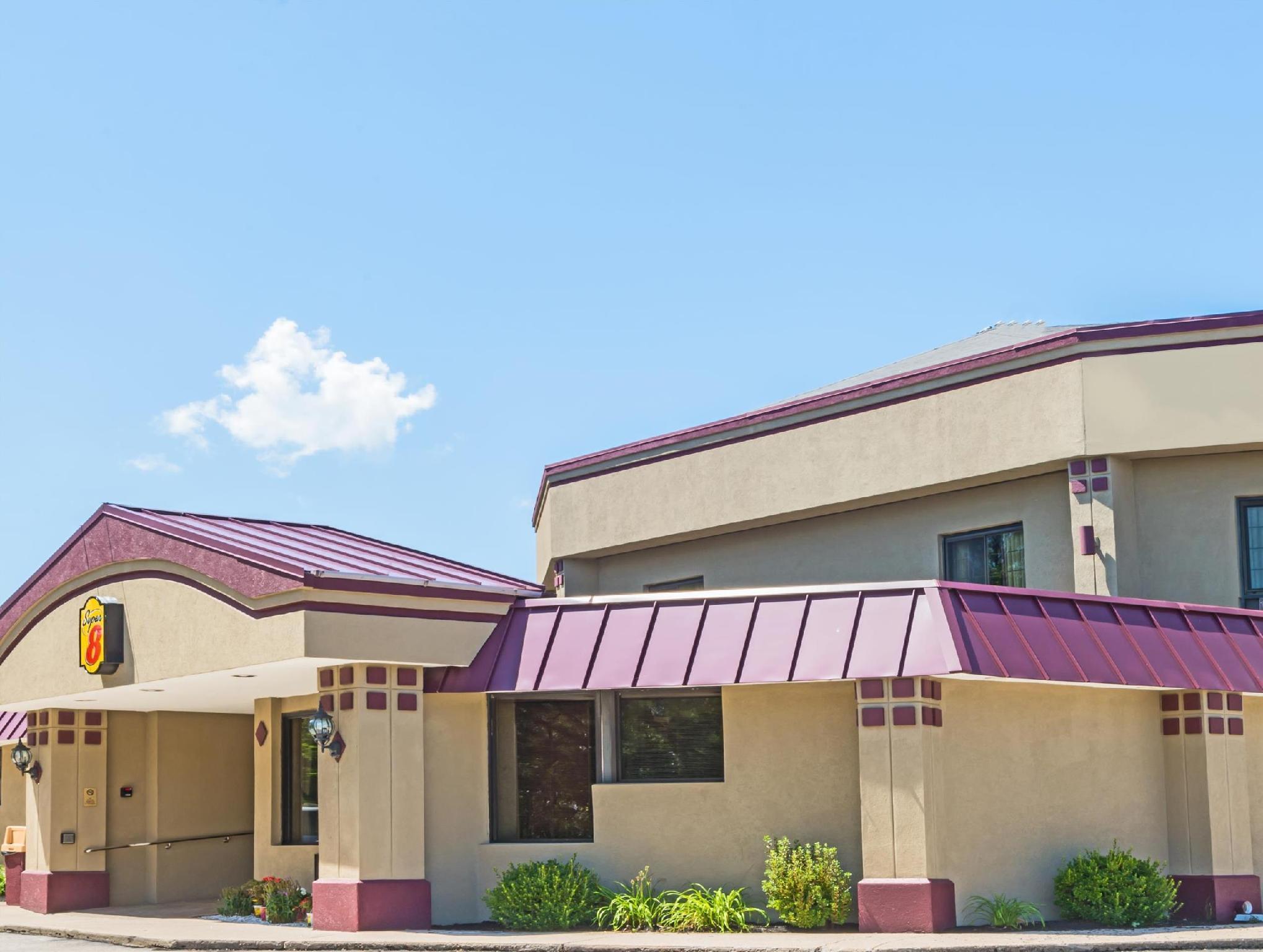 Super 8 By Wyndham West Greenwich/Providence Ngoại thất bức ảnh