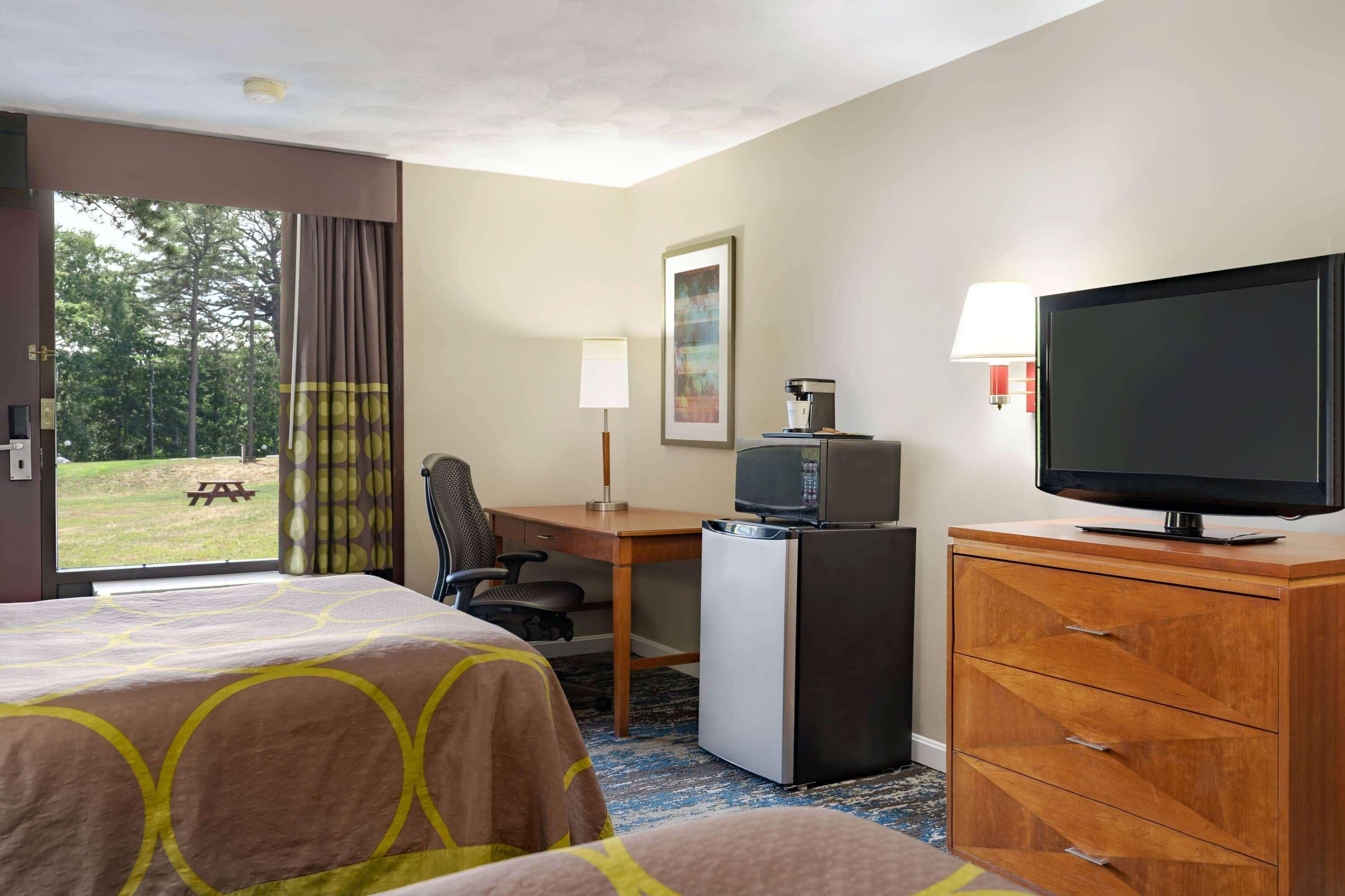 Super 8 By Wyndham West Greenwich/Providence Ngoại thất bức ảnh
