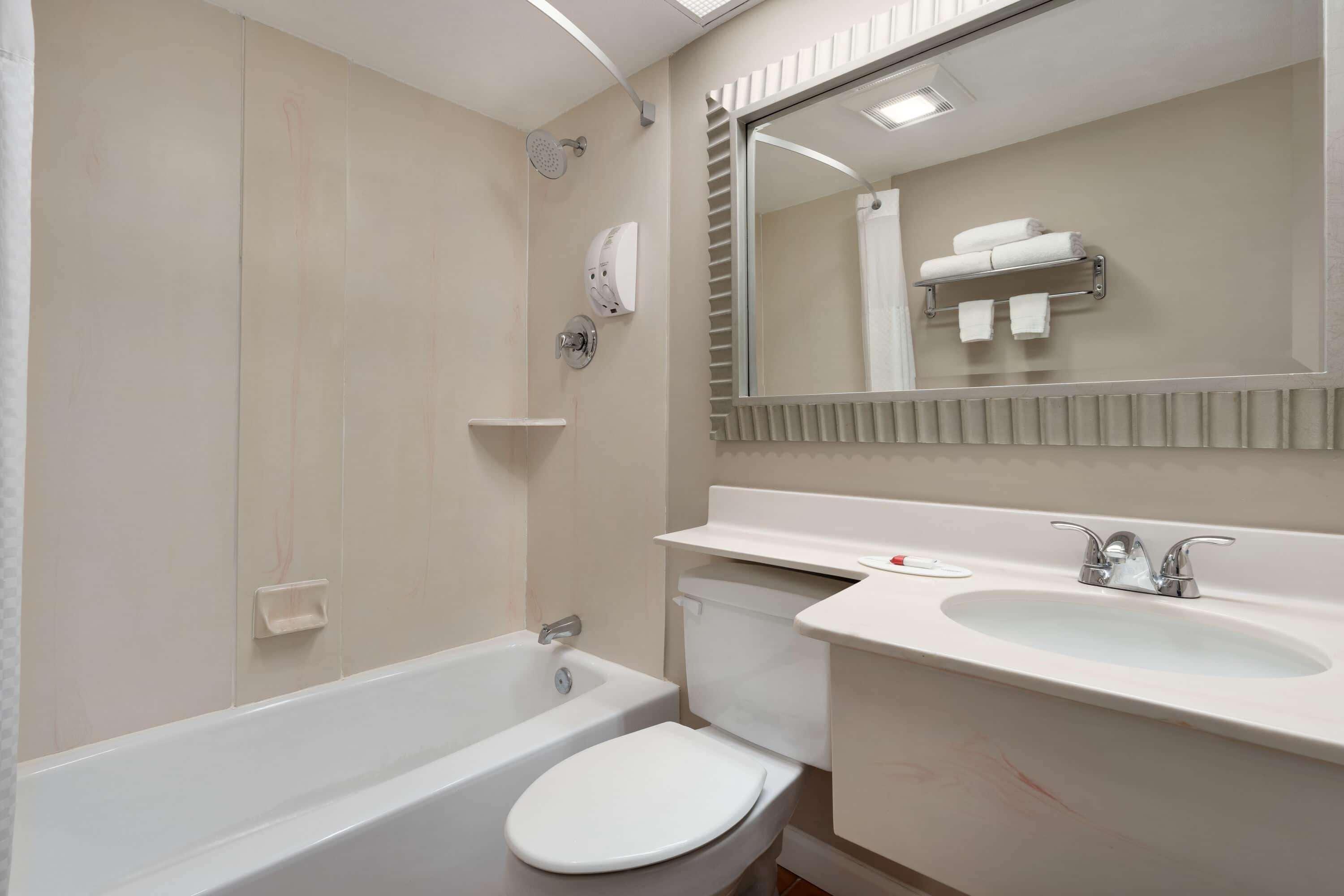 Super 8 By Wyndham West Greenwich/Providence Ngoại thất bức ảnh